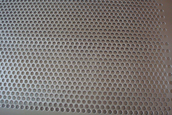 Feuille perforée par trou rond laminée à froid par 3mm AISI de plaque d'acier d'ASTM SS304H solides solubles