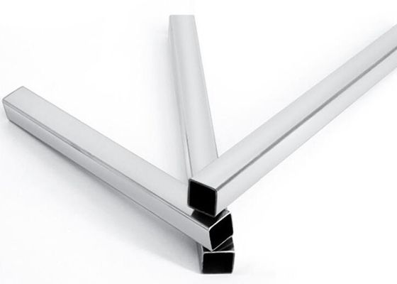 Tube rectangulaire solides solubles 317L Sa213 Tp304 de tuyaux d'acier de SUS316L AISI ASTM solides solubles