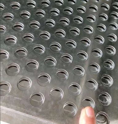 Trou rond laminé à froid par 2mm perforé ASTM AISI de plat de l'acier inoxydable SS321