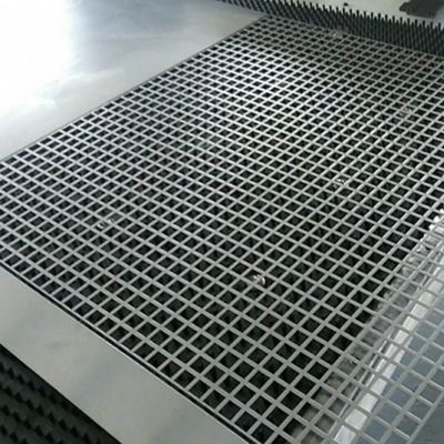 Trou rond laminé à froid par 2mm perforé ASTM AISI de plat de l'acier inoxydable SS321