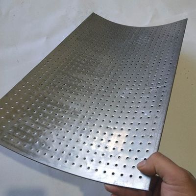 Feuille perforée en acier inoxydable de plat perforé d'AISI SS310S ASTM laminée à froid