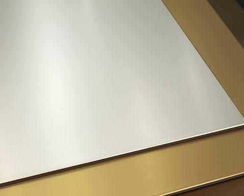 Feuille en aluminium 1000mm Al Mn Alloy Slit Edge de plat d'Al 3003