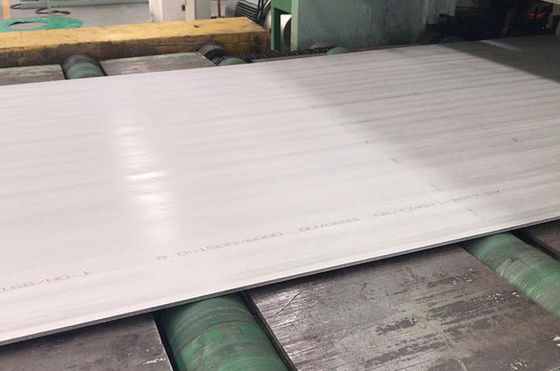 La feuille adaptée aux besoins du client d'acier inoxydable de 3.0mm a laminé à froid des solides solubles 120mm 310S