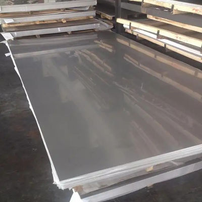 304 produit chimique laminé à froid poli lumineux de tôle d'acier de 304l solides solubles 3000mm - 8000mm