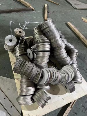 La coupure du plat rond de bobine d'acier inoxydable a laminé à froid 3.0mm 60mm