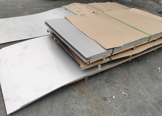 Tôle d'acier inoxydable résistante à la chaleur du BA solides solubles SUS304L AISI ASTM pour des matériaux de construction