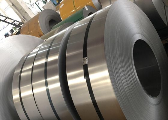 La bobine de feuille d'acier inoxydable a roulé AISI en acier SUS304 18/8 TISCO solides solubles 440A