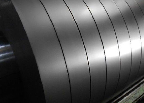 L'acier au carbone d'ASTM 65Mn Q195 love la bobine laminée à chaud 300mm en acier de 4m